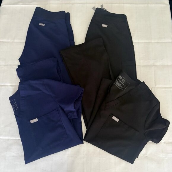 Figs Tops - Women Bundle Set Of 2 Figs Size XS